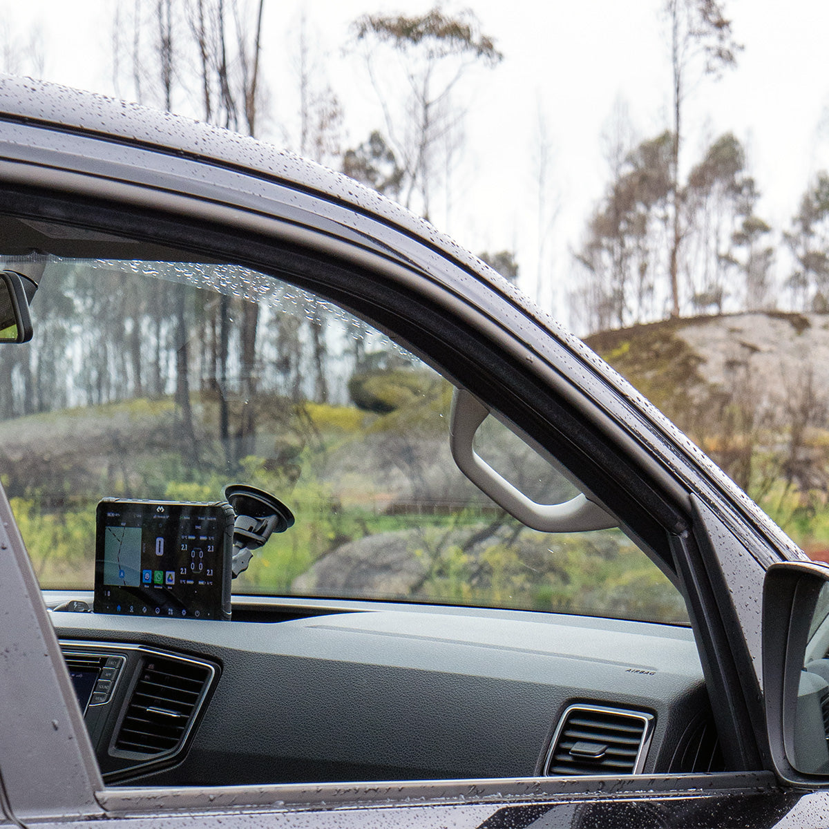 DMD-T865X Navigation Device (8") - with Car Charging Holder
