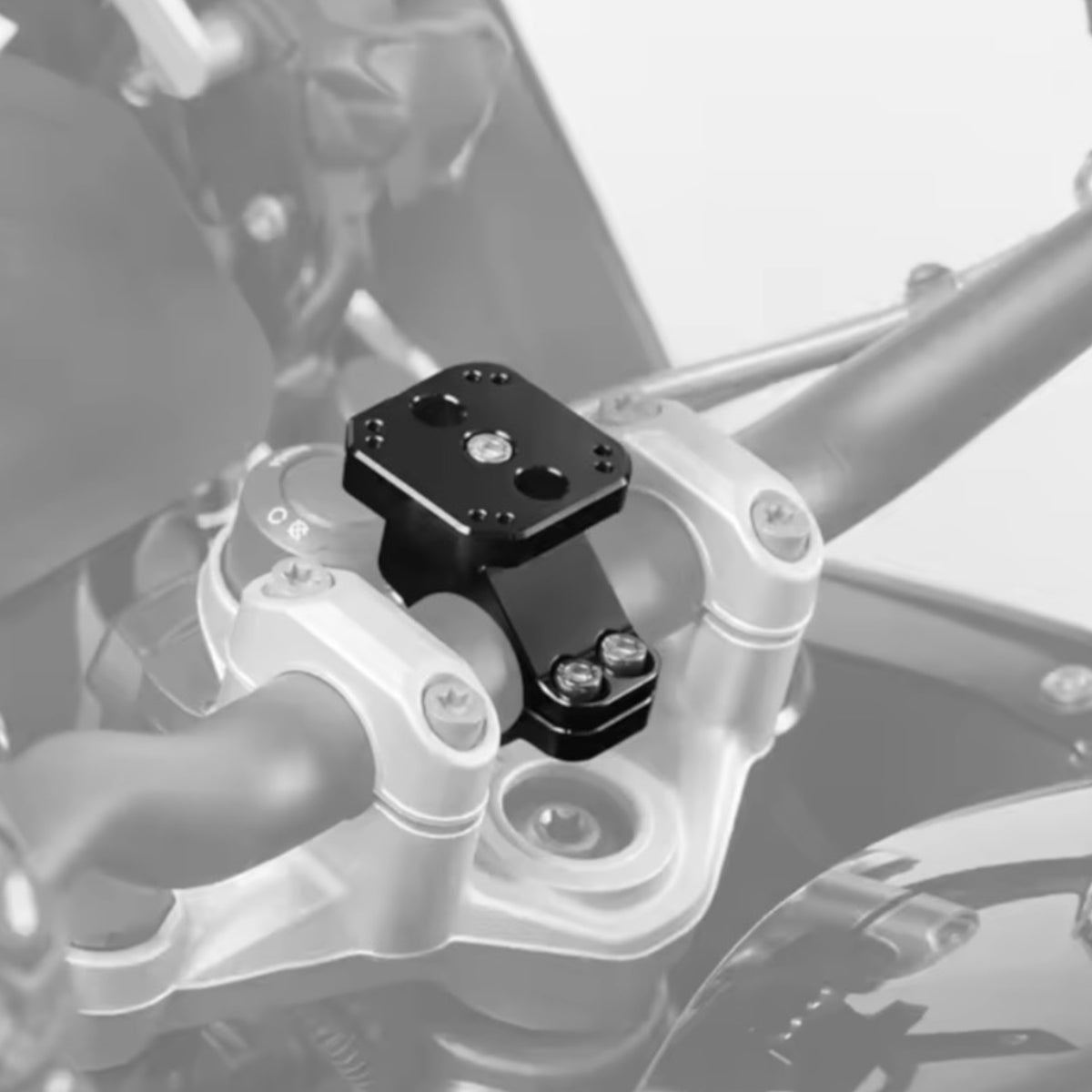 BMW R1200 R1250GS R1300GS 32mm (Tapered Bar) RideTrak AMPS Handlebar Mount