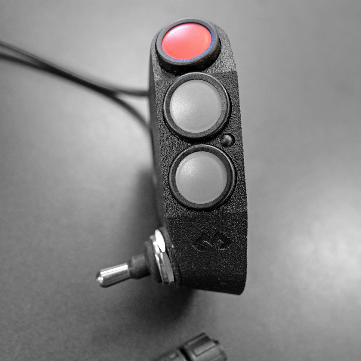 DMD Remote 3 Handlebar Controller