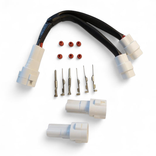 RideTrak Yamaha Tenere 700 Accessory Splitter - 3 Pin with Plugs