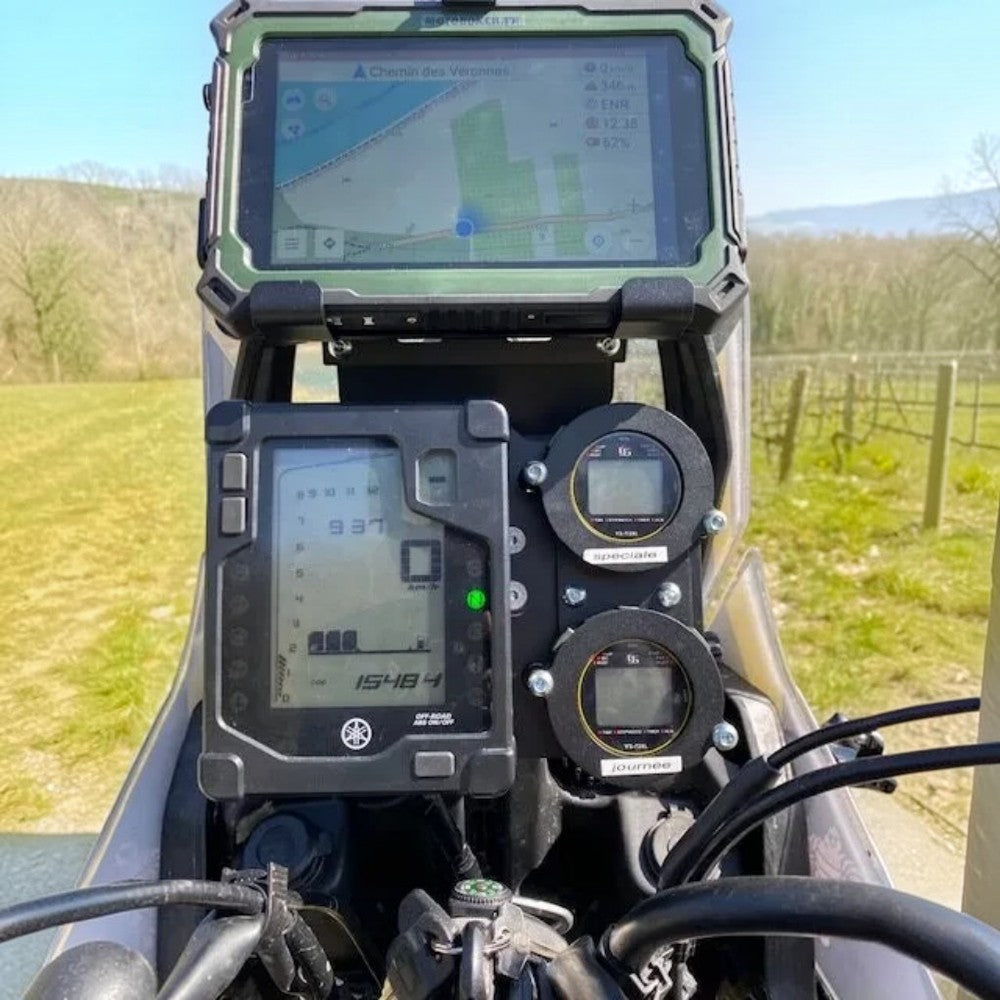 Moto Explorer Motoboxer side by side dash plate with AMPS mount installed on a Yamaha Tenere 700 motorcycle